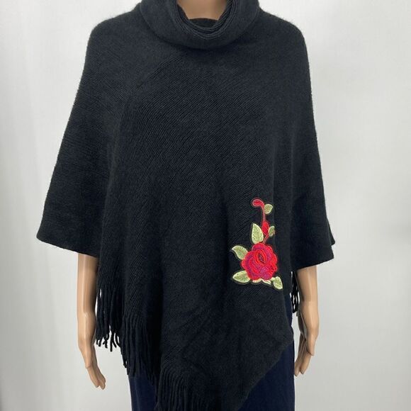 Guilty Knitwear Embroidered Flowers Turtleneck Black Poncho One Size - Picture 1 of 9